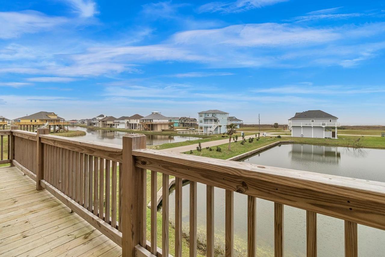 Born To Beach Home Crystal Beach Exterior photo